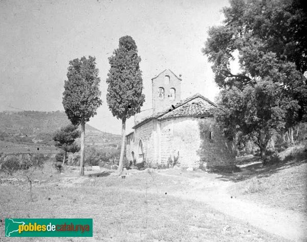 Jorba - Ermita de la Mare de Déu de la Sala (Foto: Josep Salvany - Fons Salvany, Biblioteca de Catalunya, 1923) Jorba - Ermita de la Mare de Déu de la Sala