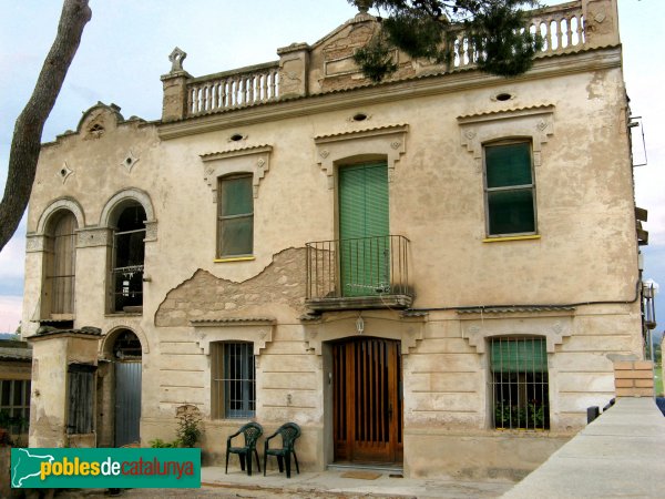 Òdena - Cal Ramon (L'Espelt) (Foto: Albert Esteves, 2009) Òdena - Cal Ramon (L'Espelt)