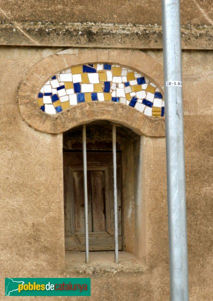 Òdena - Cal Ramon (L'Espelt) (Foto: Albert Esteves, 2009) Òdena - Cal Ramon (L'Espelt)