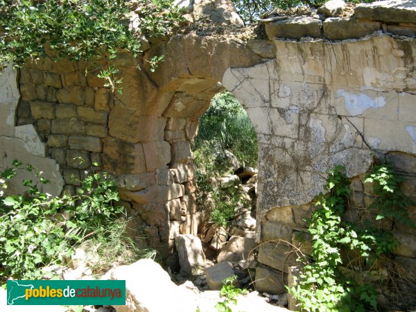 Prats de Rei - Sant Jaume de Puigdemàger, porta des de l'interior (Foto: Albert Esteves, 2009) Prats de Rei - Sant Jaume de Puigdemàger, porta des de l'interior