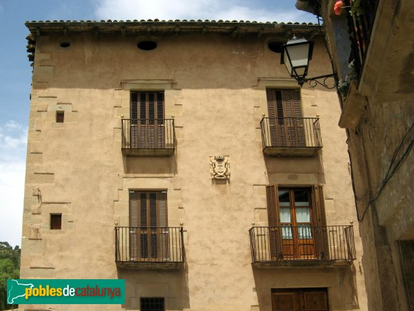 Copons - Cal Madora (Foto: Albert Esteves, 2009) Copons - Cal Madora