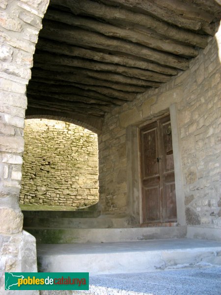 Montmaneu - Nucli antic (Foto: Albert Esteves, 2009) Montmaneu - Nucli antic