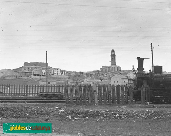 Calaf - Església de Sant Jaume (Foto: Josep Salvany - Fons Salvany, Biblioteca de Catalunya, 1913) Calaf - Església de Sant Jaume