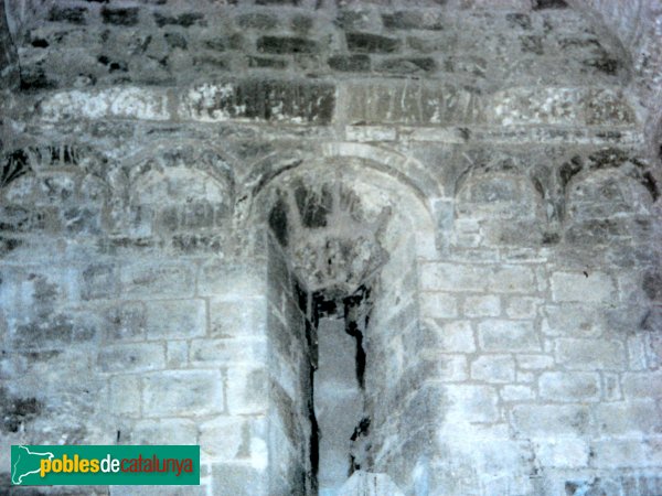 Calonge de Segarra - Església de Santa Fe (Foto: Albert Esteves, 2009) Calonge de Segarra - Església de Santa Fe