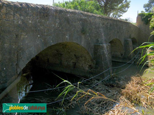 L'Escala - Molí d'en Dou, pont (Foto: Albert Esteves, 2009) L'Escala - Molí d'en Dou, pont