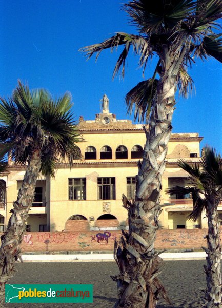 El Vendrell - Sanatori Marítim, abans de ser convertit en hotel (Foto: <i>Joan Grífols</i>) El Vendrell - Sanatori Marítim, abans de ser convertit en hotel