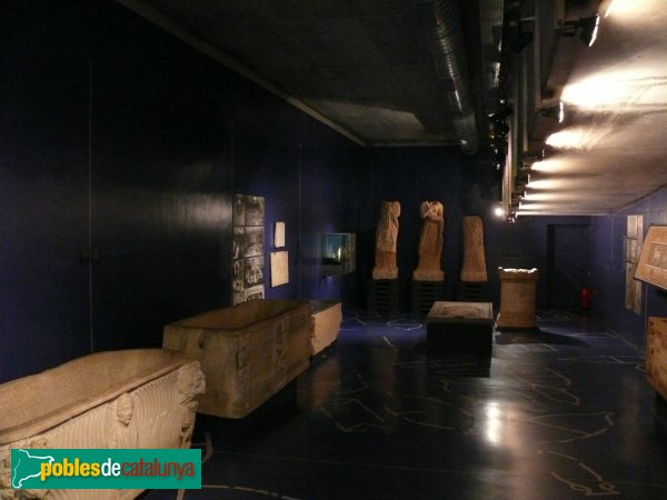 Museu de la Necròpolis (Foto: <i>Joan Grífols</i>, 2007) Museu de la Necròpolis