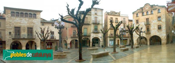 Montblanc - Plaça Major (Foto: <i>Jordi D.A., Wikimedia Commons</i>, 2004) Montblanc - Plaça Major