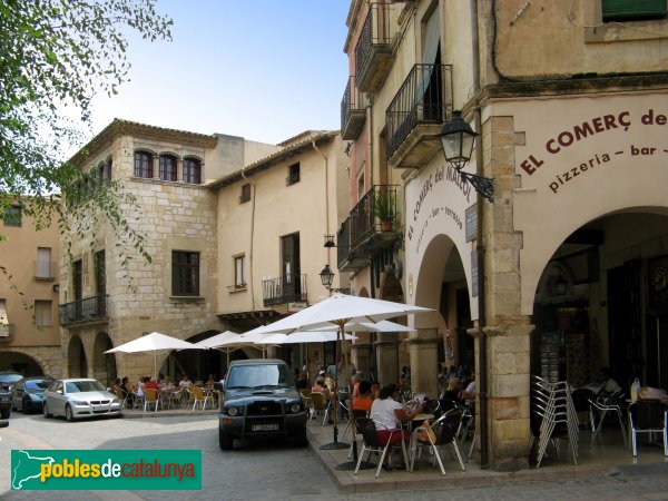 Montblanc - Plaça Major (Foto: Albert Esteves, 2009) Montblanc - Plaça Major