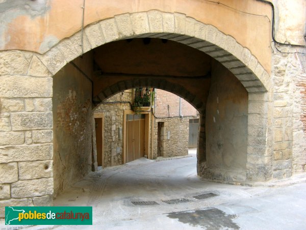 Blancafort - Plaça Vella (Foto: Albert Esteves, 2009) Blancafort - Plaça Vella