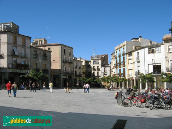 Santa Coloma de Queralt - Plaça Major (Foto: Albert Esteves, 2009) Santa Coloma de Queralt - Plaça Major
