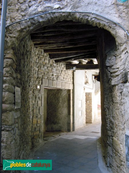 Santa Coloma de Queralt - Call jueu (Foto: Albert Esteves, 2009) Santa Coloma de Queralt - Call jueu