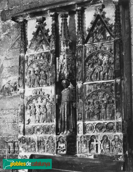 Santa Coloma de Queralt - Església de Santa Maria, retaule de sant Llorenç, 1912 (Foto: Josep Salvany - Fons Salvany, Biblioteca de Catalunya, 1912) Santa Coloma de Queralt - Església de Santa Maria, retaule de sant Llorenç, 1912
