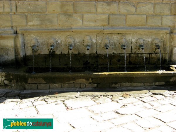 Santa Coloma de Queralt - Font de les Canelles (Foto: Albert Esteves, 2009) Santa Coloma de Queralt - Font de les Canelles