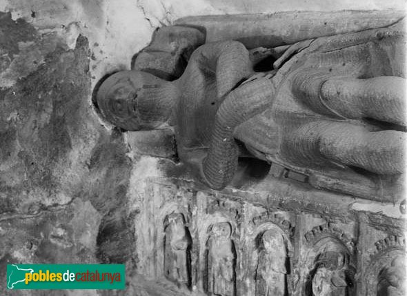 Santa Coloma de Queralt - Sepulcre de Pere V de Queralt i Alamanda de Rocabertí (Foto: Josep Salvany - Fons Salvany, Biblioteca de Catalunya, 1912) Santa Coloma de Queralt - Sepulcre de Pere V de Queralt i Alamanda de Rocabertí
