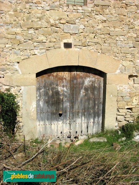 Les Piles - Sant Gallard, molí Nou, porta del segle XIX (Foto: Albert Esteves, 2009) Les Piles - Sant Gallard, molí Nou, porta del segle XIX