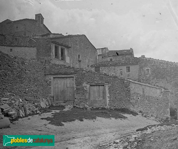Les Piles - Guialmons (Foto: Josep Salvany - Fons Salvany, Biblioteca de Catalunya, 1923) Les Piles - Guialmons