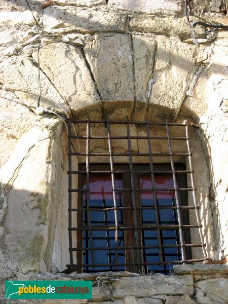 Les Piles - Castell (Foto: Albert Esteves, 2009) Les Piles - Castell