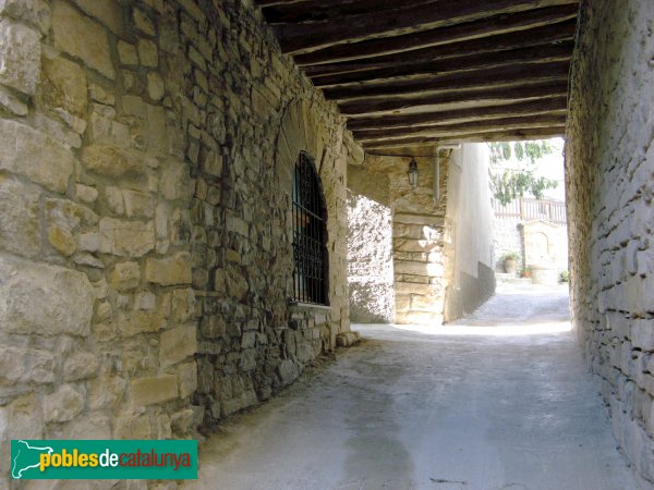 Les Piles - Nucli antic, pas cobert (Foto: Albert Esteves, 2009) Les Piles - Nucli antic, pas cobert