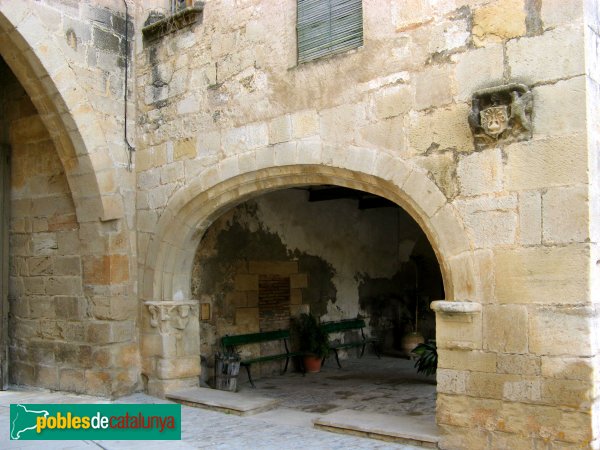 Monestir de Poblet - Porteria (Foto: Albert Esteves, 2009) Monestir de Poblet - Porteria