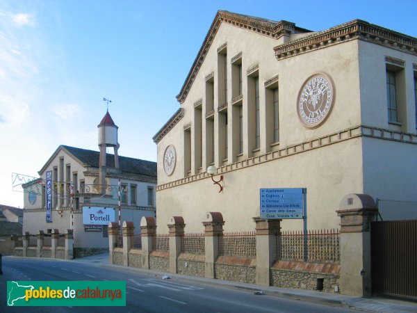 Sarral - Celler Cooperatiu (Foto: Albert Esteves, 2010) Sarral - Celler Cooperatiu