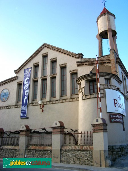 Sarral - Celler Cooperatiu (Foto: Albert Esteves, 2010) Sarral - Celler Cooperatiu