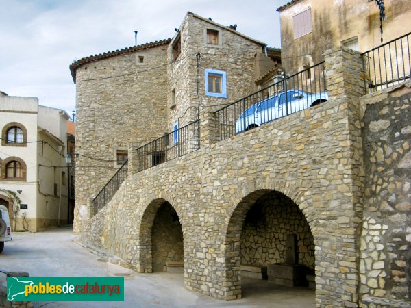 Sarral - Montbrió de la Marca (Foto: Albert Esteves, 2010) Sarral - Montbrió de la Marca