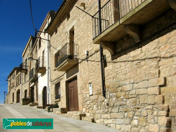 Senan - Carrer del Castell (Foto: Albert Esteves, 2010) Senan - Carrer del Castell