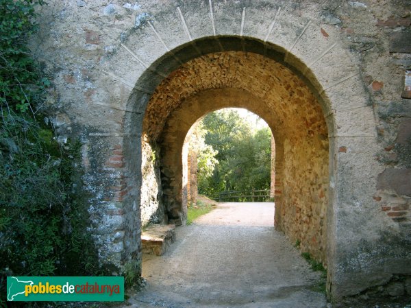 Vacarisses - L'Obac Vell (Foto: Albert Esteves, 2010) Vacarisses - L'Obac Vell