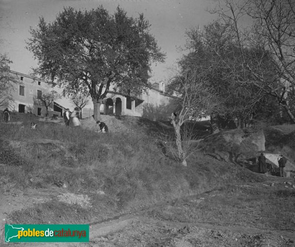 Rubí - Ermita de Sant Muç (Foto: Josep Salvany - Fons Salvany, Biblioteca de Catalunya, 1919) Rubí - Ermita de Sant Muç