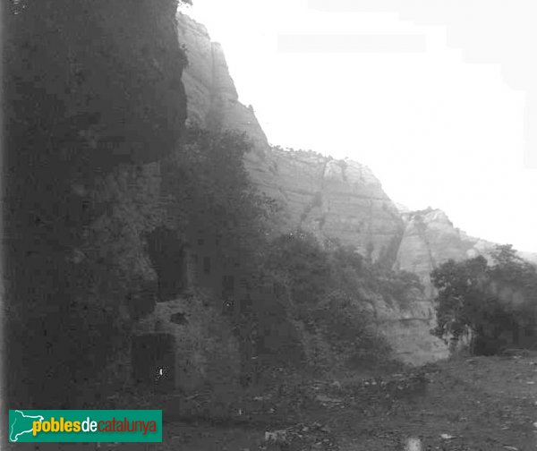 Matadepera - Santa Agnès (Foto: Josep Salvany - Fons Salvany, Biblioteca de Catalunya, 1926) Matadepera - Santa Agnès