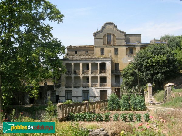Cervelló - Can Bonastre (Torre Bonavista) (Foto: Albert Esteves, 2010) Cervelló - Can Bonastre (Torre Bonavista)