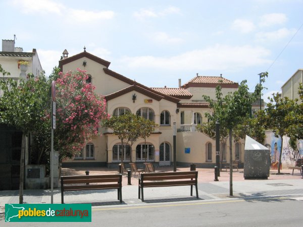 Ripollet - Torre de l'Argentera (Foto: Albert Esteves, 2010) Ripollet - Torre de l'Argentera