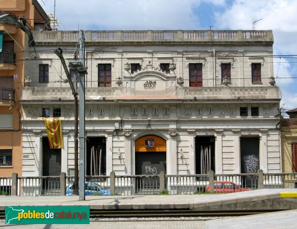 Montcada i Reixac - Antic Cafè Colón (Foto: Albert Esteves, 2010) Montcada i Reixac - Antic Cafè Colón