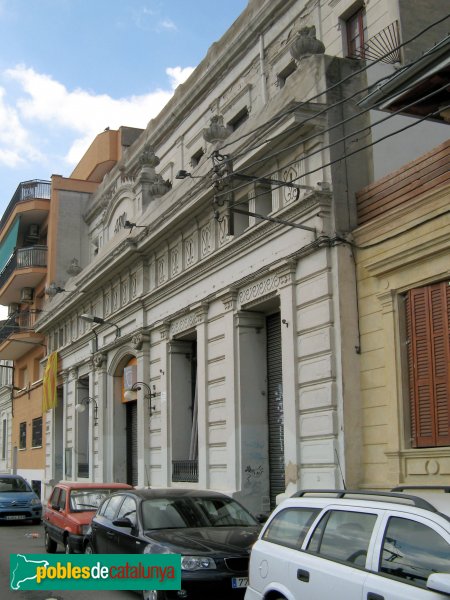 Montcada i Reixac - Antic Cafè Colón (Foto: Albert Esteves, 2010) Montcada i Reixac - Antic Cafè Colón