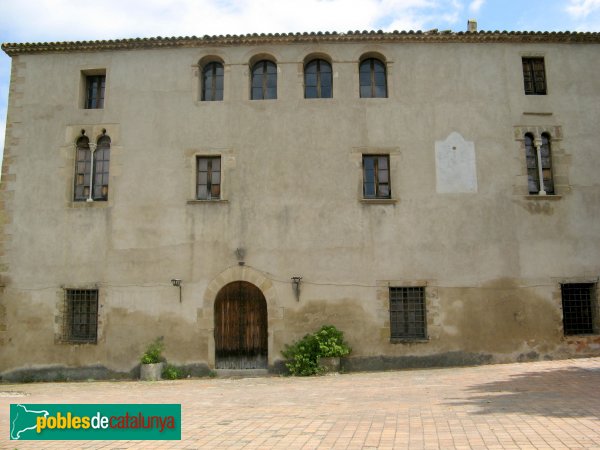 Montcada i Reixac - Can Moià (Foto: Albert Esteves, 2010) Montcada i Reixac - Can Moià