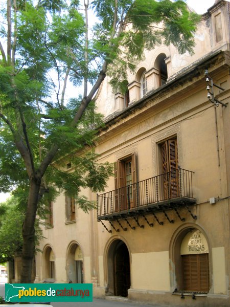 Cerdanyola - Ca l'Arquer (Foto: Albert Esteves, 2010) Cerdanyola - Ca l'Arquer