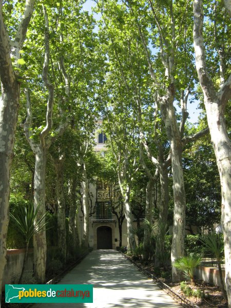 Santa Perpètua de Mogoda - Granja Soldevila (Foto: Albert Esteves, 2010) Santa Perpètua de Mogoda - Granja Soldevila