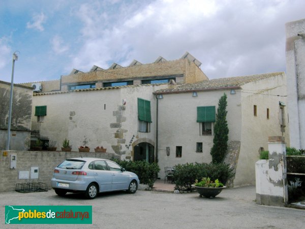 Fortià - Can Caló o Can Bayre (Foto: Albert Esteves, 2010) Fortià - Can Caló o Can Bayre