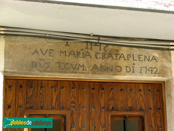 Garriguella - Llinda de 1742 (Foto: Albert Esteves, 2010) Garriguella - Llinda de 1742