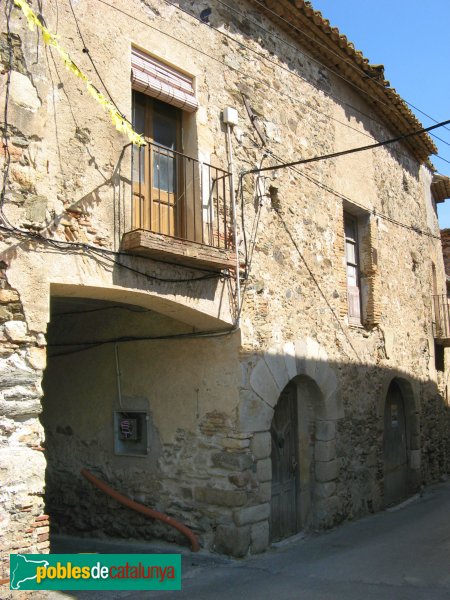 Garriguella - Baix a Garriguella (Foto: Albert Esteves, 2010) Garriguella - Baix a Garriguella