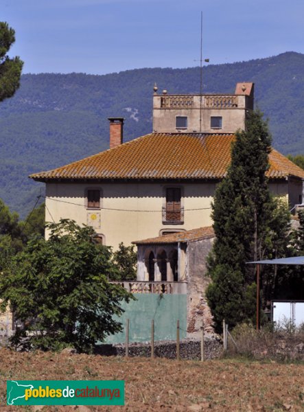 Palau-solità i Plegamans - Can Padró (Foto: Joan Sánchez Sabé, 2010) Palau-solità i Plegamans - Can Padró