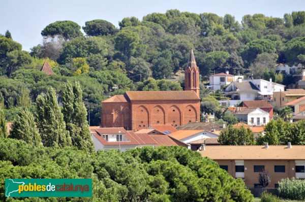 Església de Sant Genís, vista de lluny (Foto: Joan Sánchez Sabé, 2010) Església de Sant Genís, vista de lluny