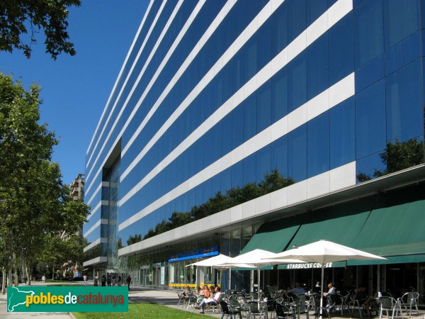 Barcelona - Edifici Alta Diagonal (Foto: Albert Esteves, 2010) Barcelona - Edifici Alta Diagonal