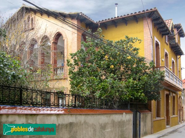 Sant Llorenç Savall - Torre de l´Albagés (Foto: Albert Esteves, 2010) Sant Llorenç Savall - Torre de l´Albagés