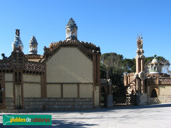 Barcelona - Pavellons Güell (Foto: Albert Esteves, 2010) Barcelona - Pavellons Güell