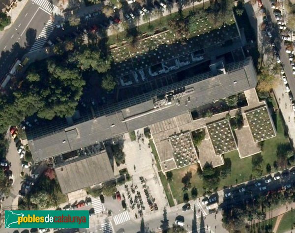 Barcelona - Escola Universitaria d´Estudis Empresarials, vista aèria (Foto: Google Maps, 2010) Barcelona - Escola Universitaria d´Estudis Empresarials, vista aèria