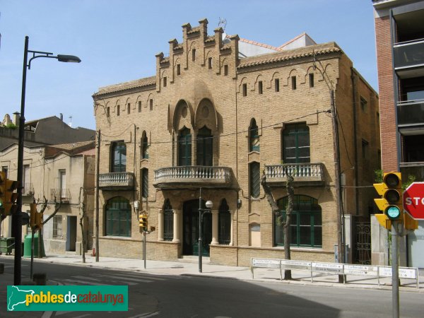 Molins de Rei - Federació Obrera (Foto: Albert Esteves, 2011) Molins de Rei - Federació Obrera