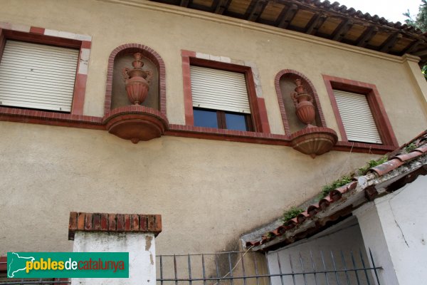 Arbúcies - Can Badés (Foto: Albert Esteves, 2011) Arbúcies - Can Badés