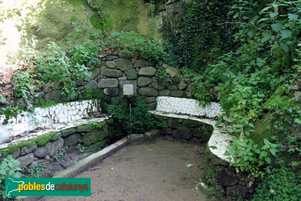 Arbúcies - Font de les Pipes (Foto: Albert Esteves, 2011) Arbúcies - Font de les Pipes